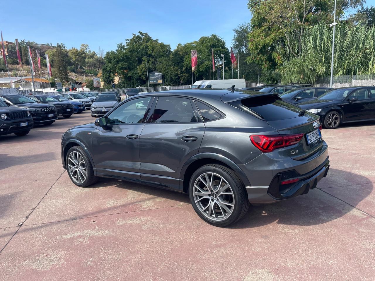 Audi Q3 SPB 35 TFSI S line edition