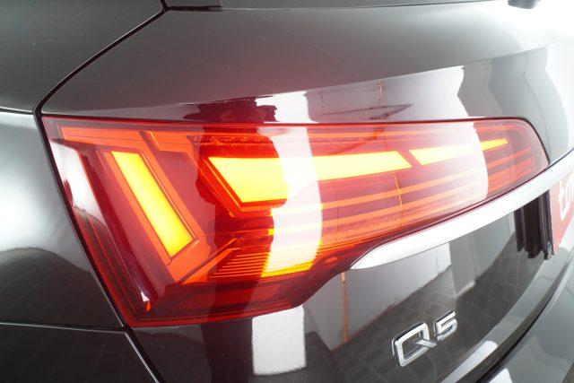 AUDI Q5 Q5 35 TDI S tronic Business Advanced