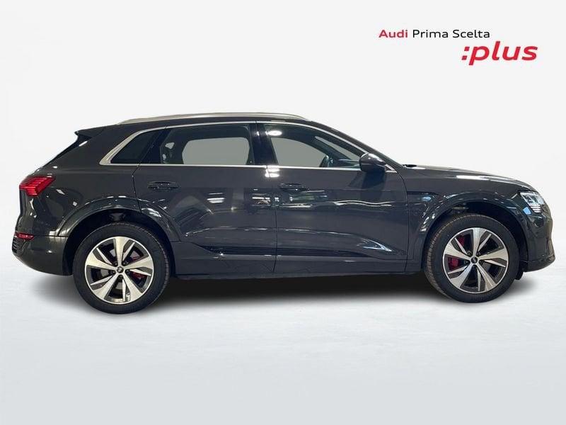 Audi Q8 e-tron Audi Q8 50 e-tron quattro