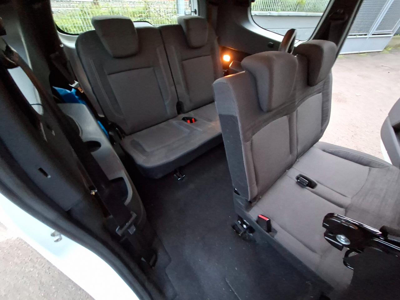 Dacia Lodgy 1.5 dCi 8V 110CV Start&Stop 7 posti Prestige