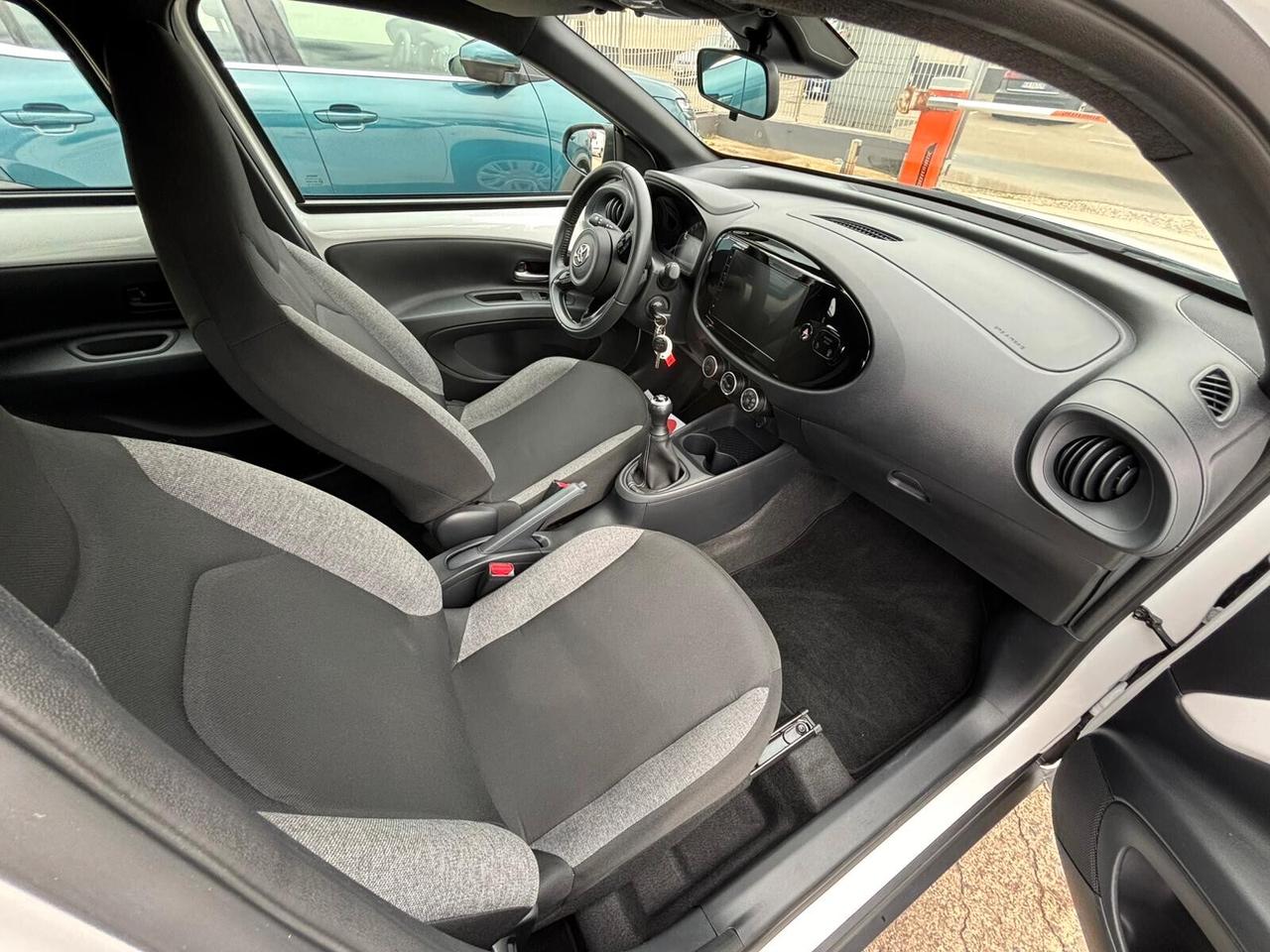 Toyota Aygo X 1.0 VVT-i 72 CV 5 porte Active