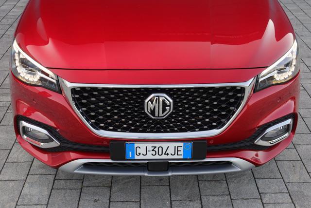 MG EHS Plug-in Hybrid Exclusive