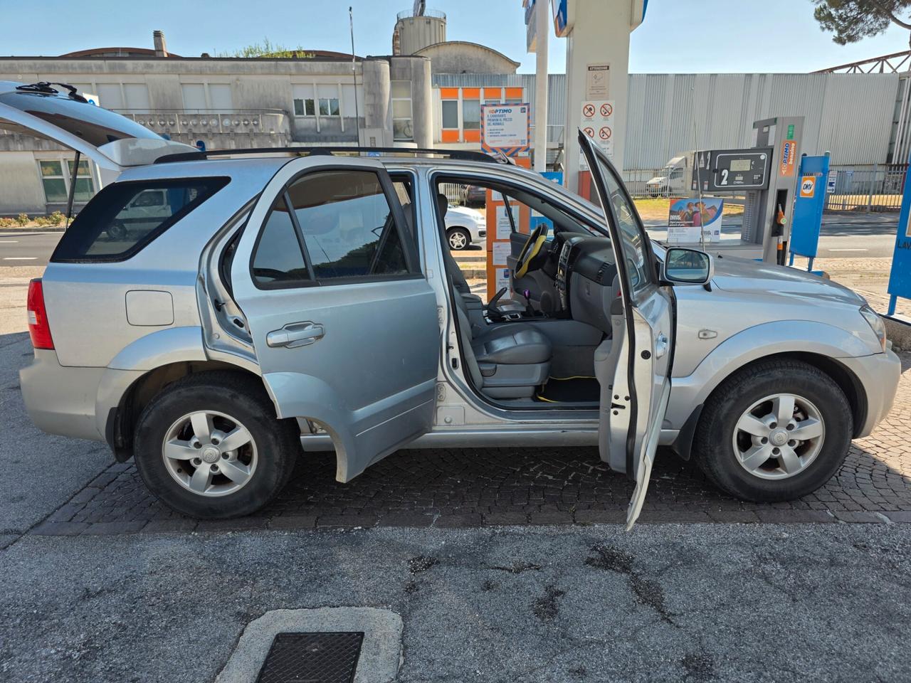 Kia Sorento 2.5 16V CRDI VGT 4WD con 212.000km Frizione da rifare