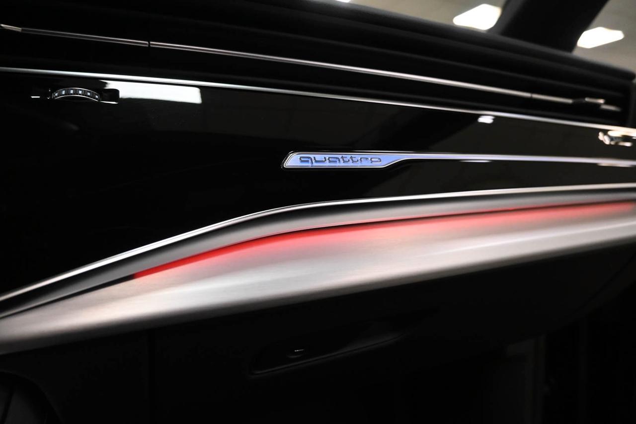 AUDI Q8 Q8 50 TDI 286 CV quattro tiptronic Sport