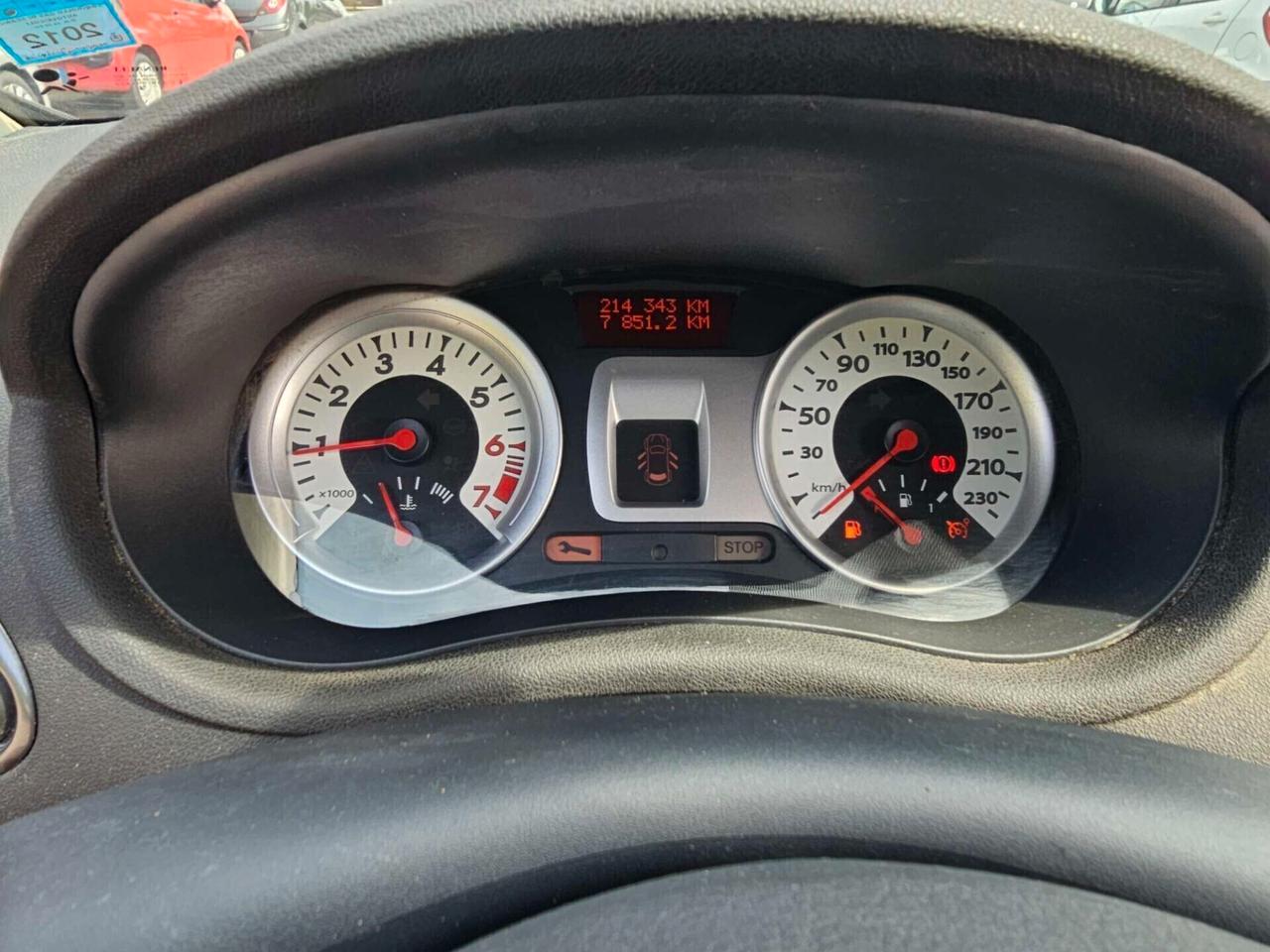 Renault Clio Storia 1.2 16V 5 porte Dynamique