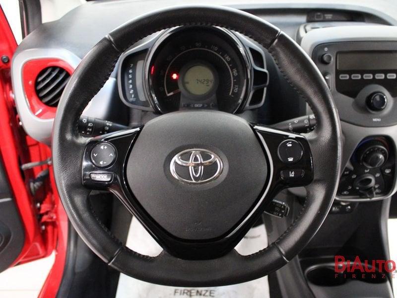 Toyota Aygo Aygo 5p 1.0 x-cool 72cv