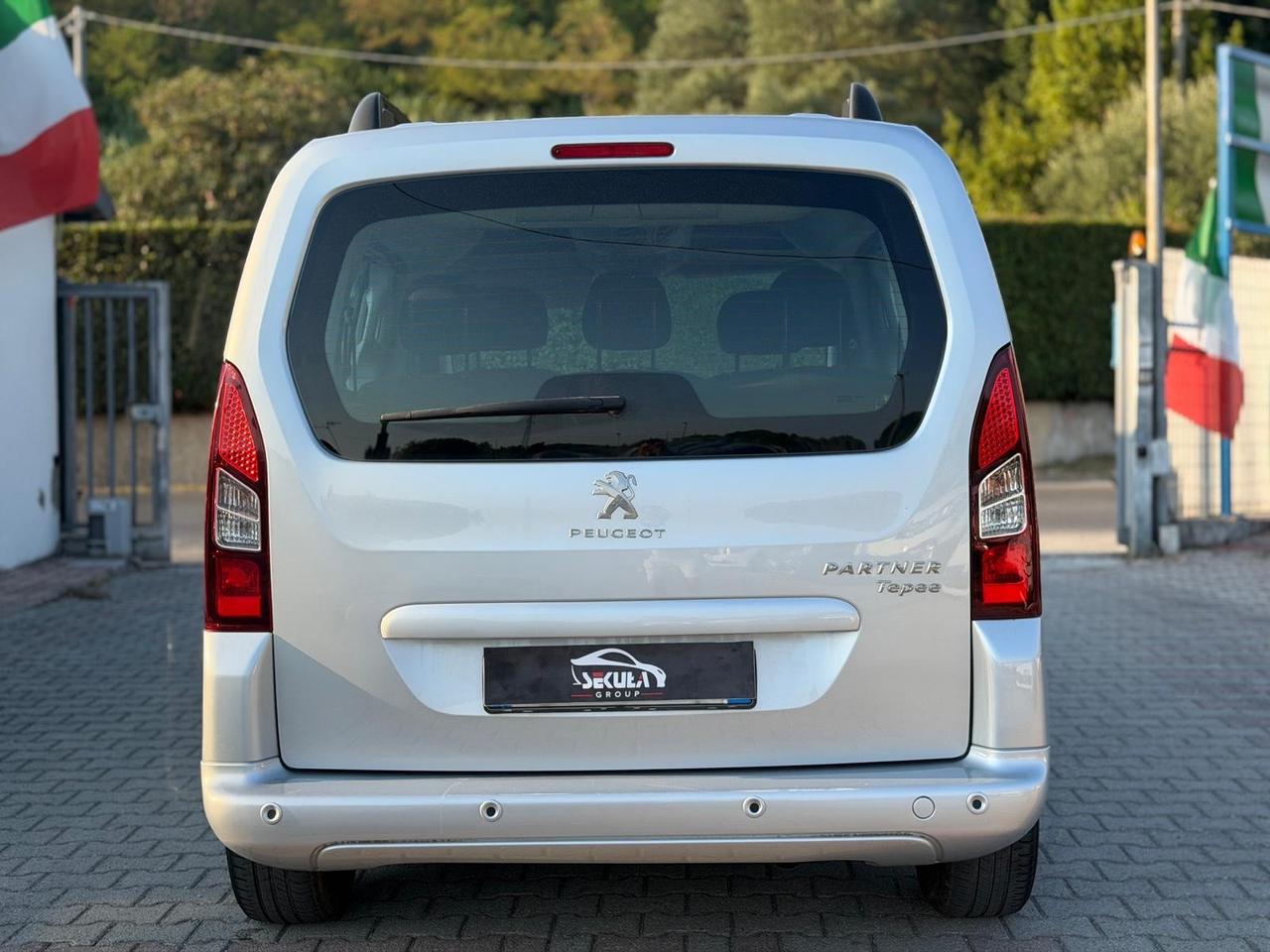 Peugeot Partner Tepee 1.6 e-HDi 92 CV S&S Outdoor