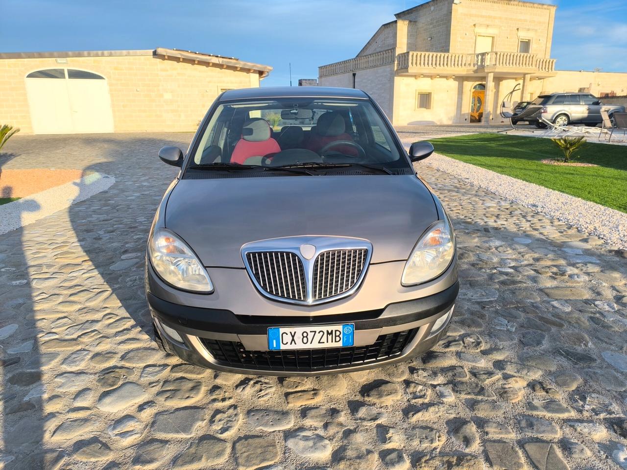 Lancia Ypsilon 1.2 benzina perfetta