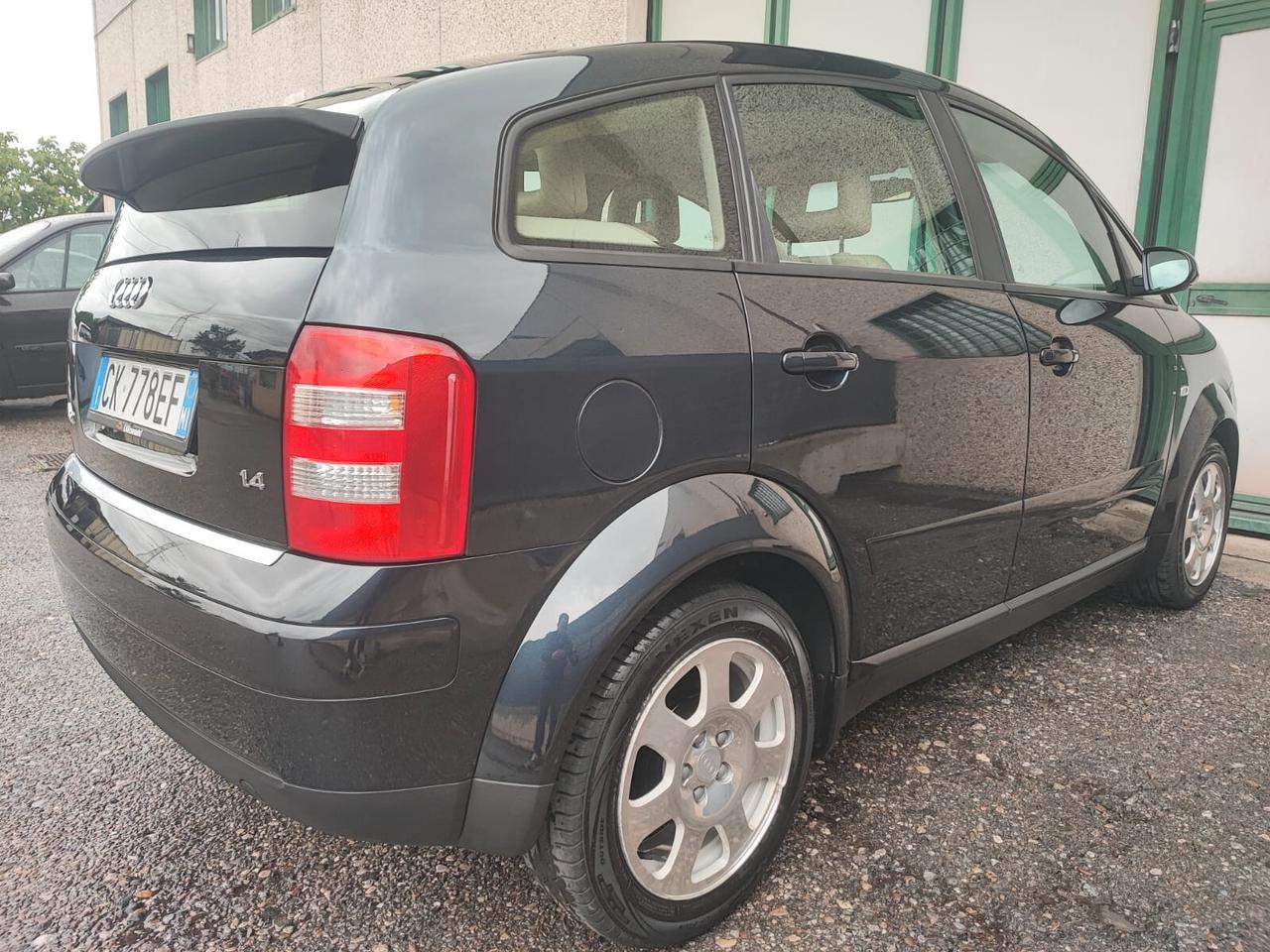 Audi A2 1.4 BENZINA PARI AL NUOVO ASI