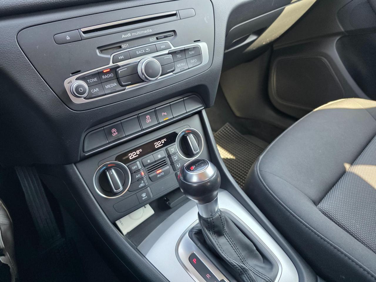 Audi Q3 2.0 tdi Sport 120cv s-tronic