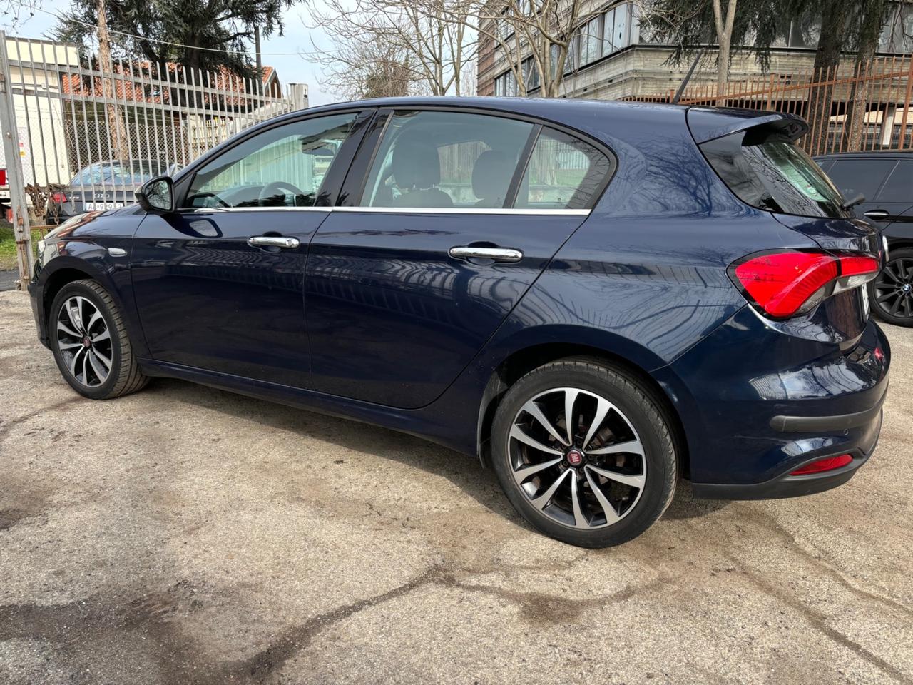 Fiat Tipo 1.6 Mjt S&S 5 porte Lounge