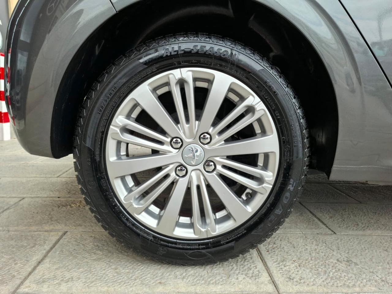 Peugeot 208 1.2 PureTech 82cv GPL Active 2018