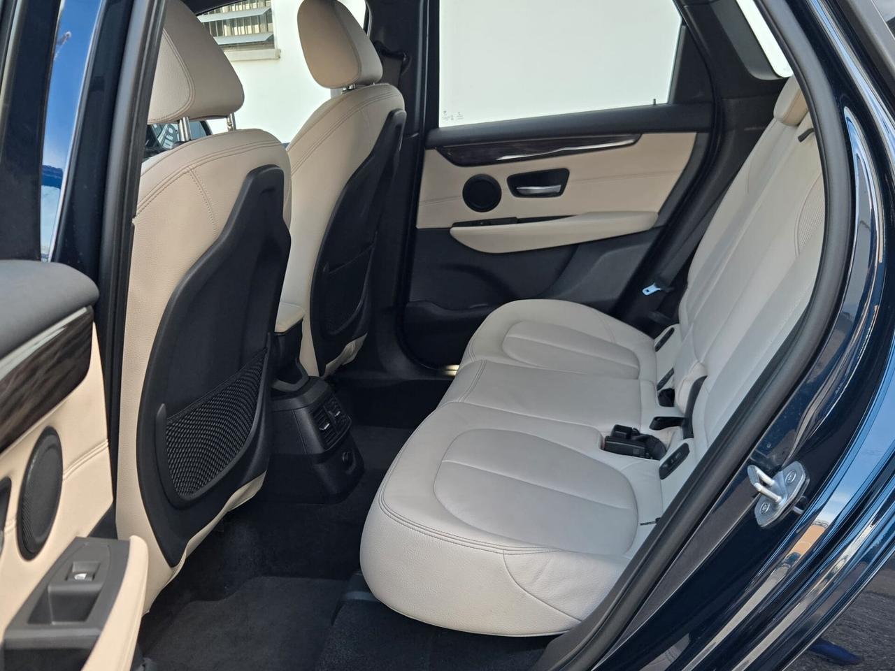Bmw 216d Active Tourer Luxury