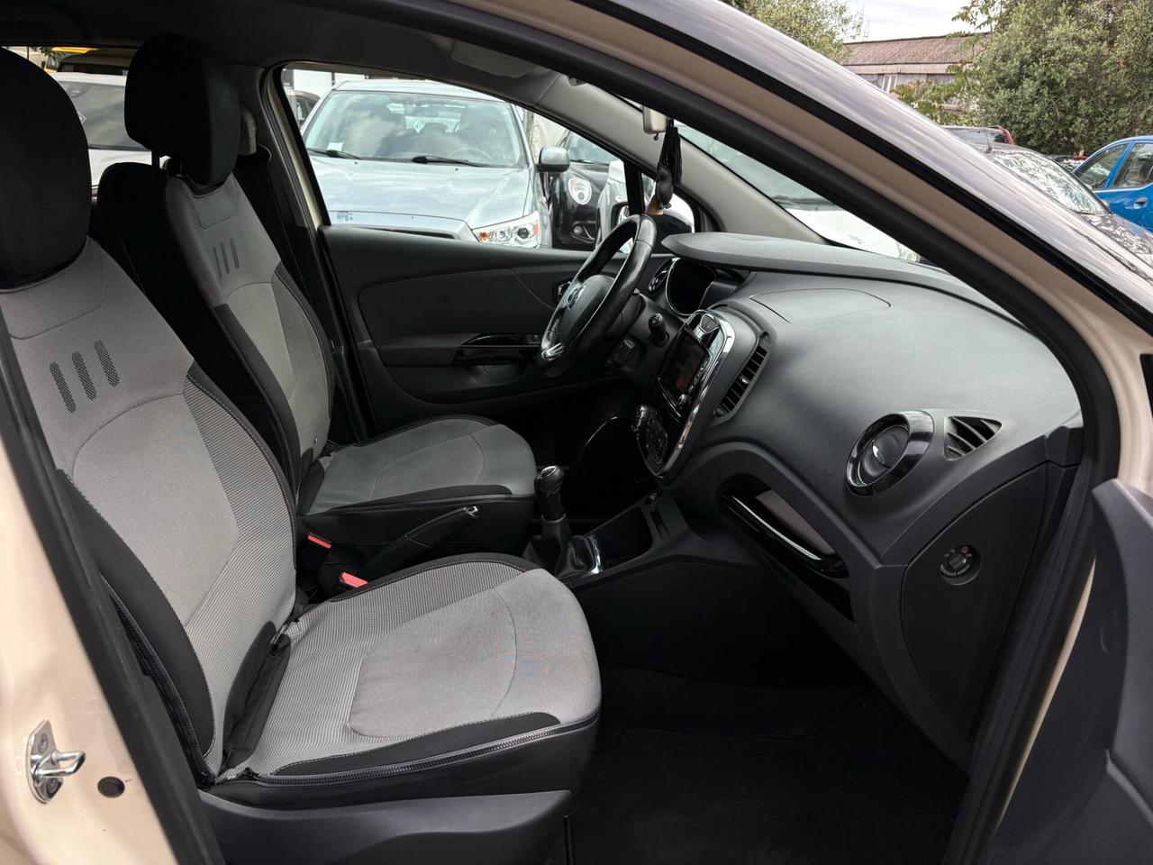 Renault Captur dCi 8V 90 CV Start&Stop Energy Intens EURO6