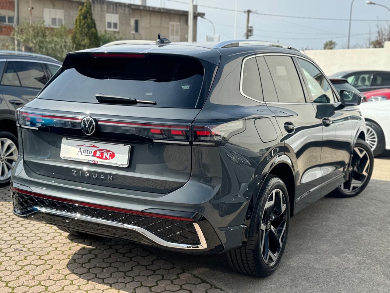 Volkswagen Tiguan 2.0 TDI 150 CV DSG R-Line Plus