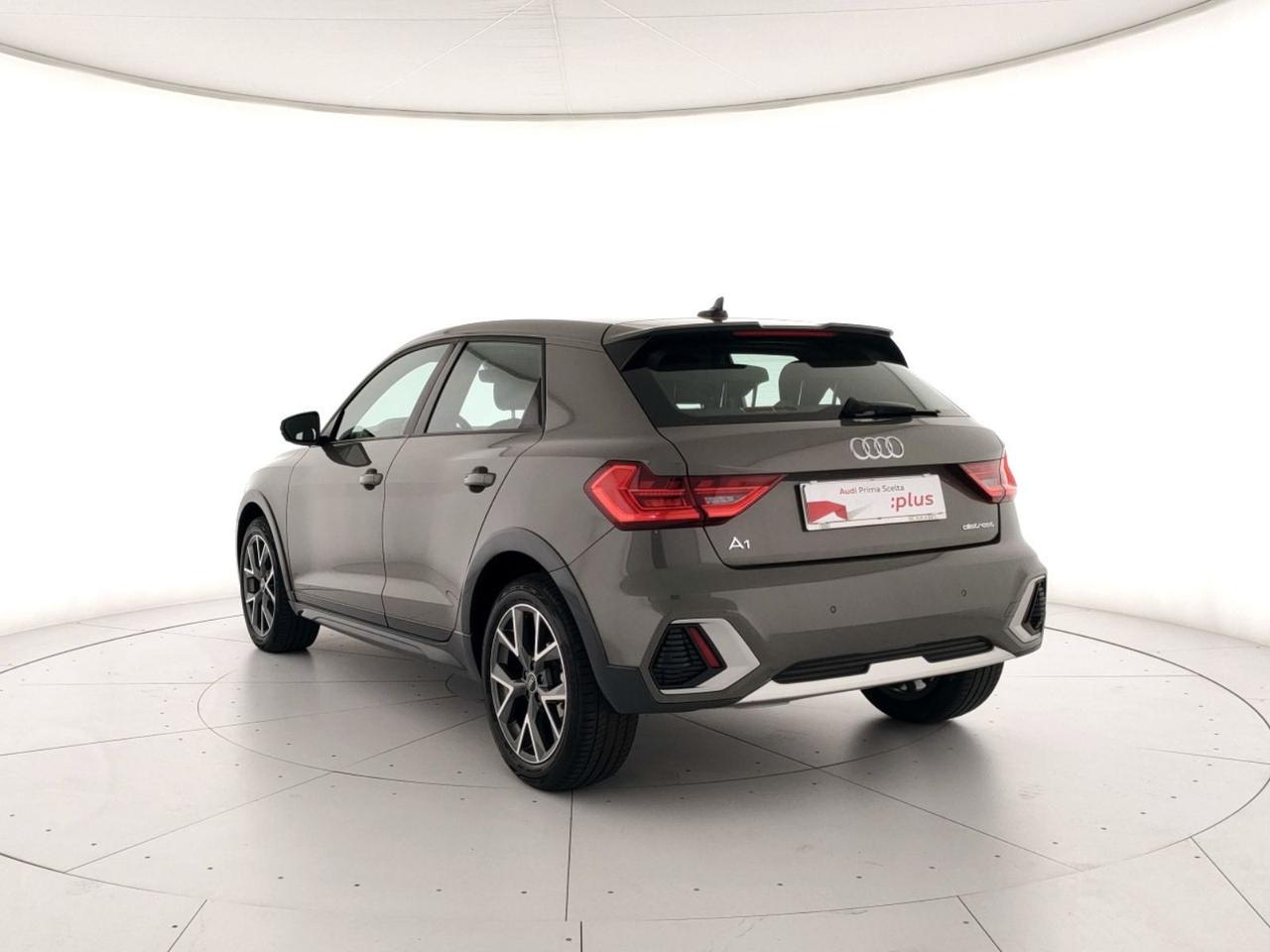 Audi A1 allstreet 30 1.0 tfsi admired 110cv s tronic