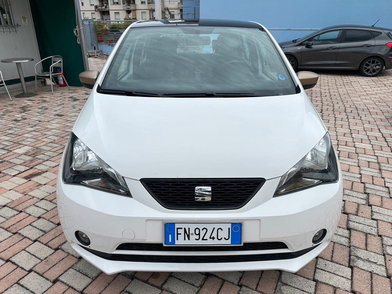 Seat Mii 1.0 68 CV 5 porte by Cosmopolitan Ecofuel