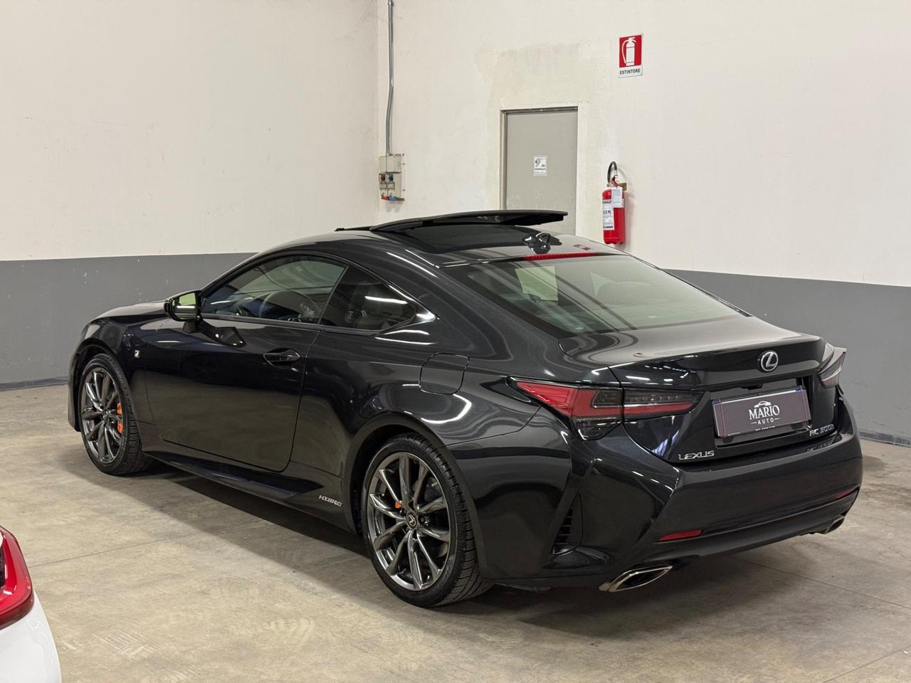Lexus RC 300h Hybrid F Sport