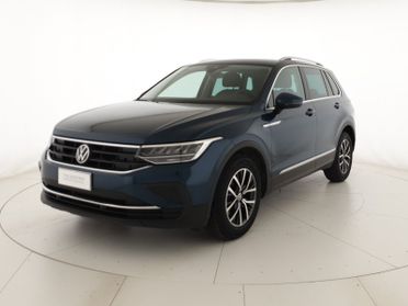 Volkswagen Tiguan 1.5 tsi life 150cv dsg