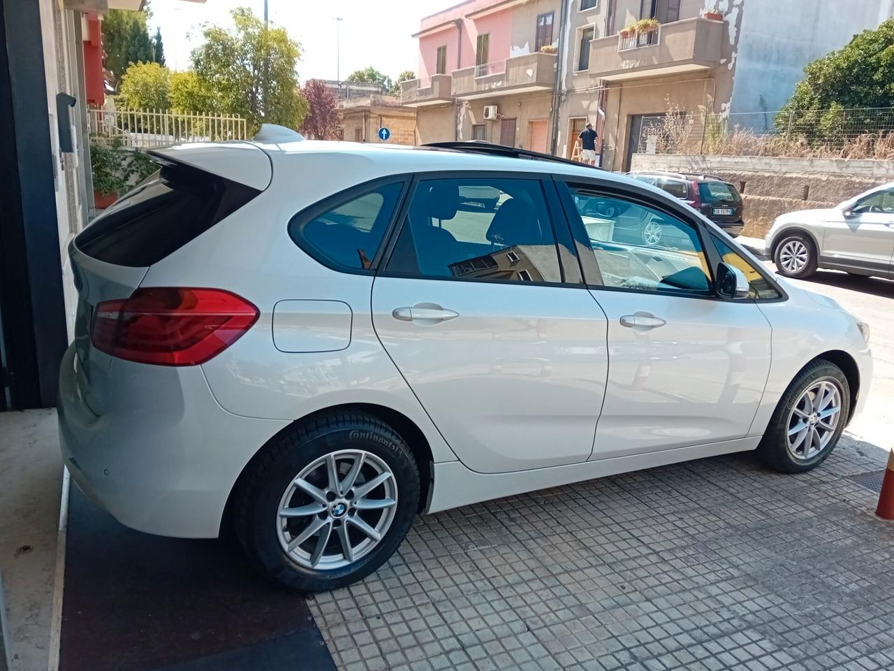 Bmw 216 216d 116Cv Active Tourer Luxury Tetto Navi