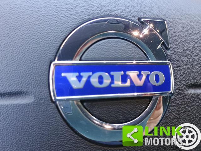 VOLVO V40 D2 1.6 Summum