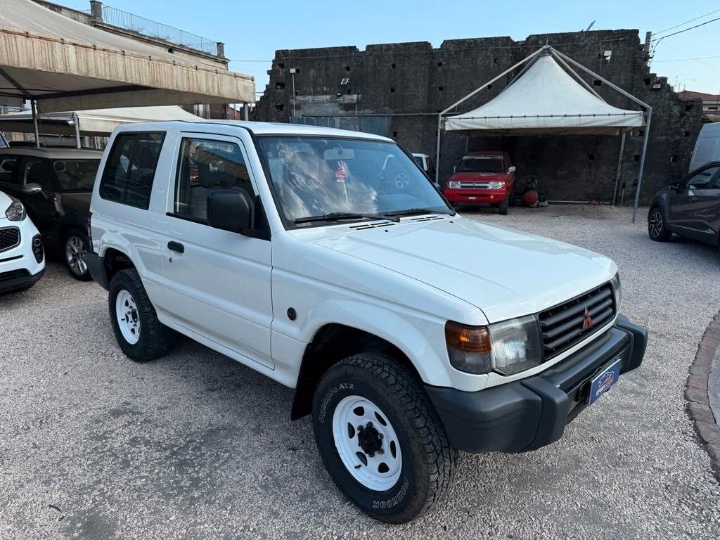 Mitsubishi Pajero 2.5 TDI GLX
