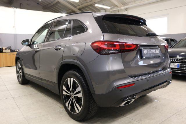 MERCEDES-BENZ GLA 200 Automatic 4Matic Sport Plus