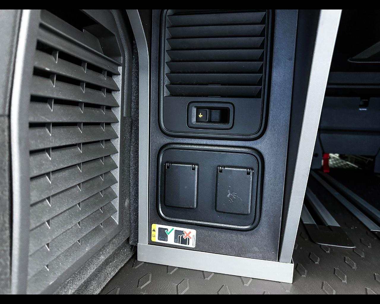 VOLKSWAGEN California 7ª '24-> - California 2.0 TDI 150 CV DSG Beach Tour