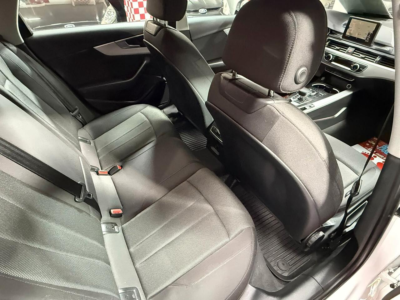 Audi A4 2.0 TDI 150cv S tronic - 2017