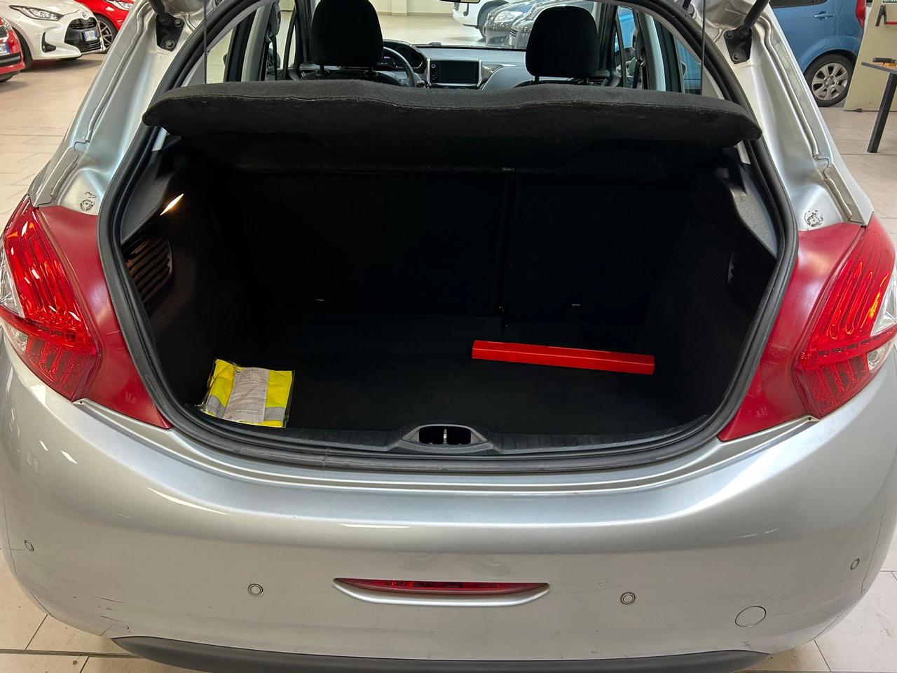 Peugeot 208 5p 1.4 vti 16v Active gpl 95cv