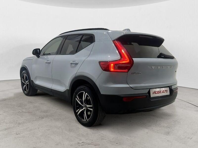 Volvo XC40 XC40 B3 automatico