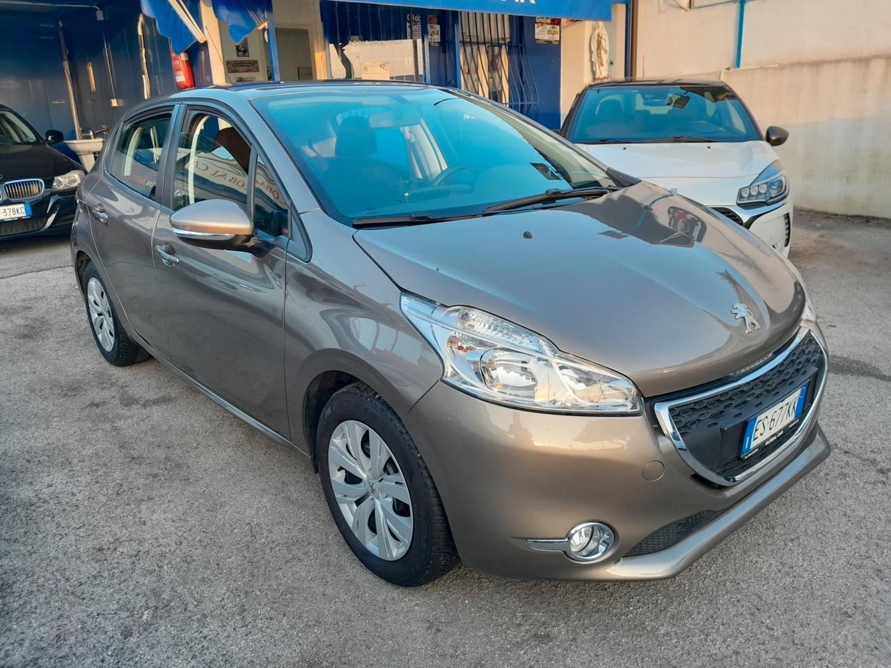 Peugeot 208 1.0 Benzina 5 porte tagliandi peugeot