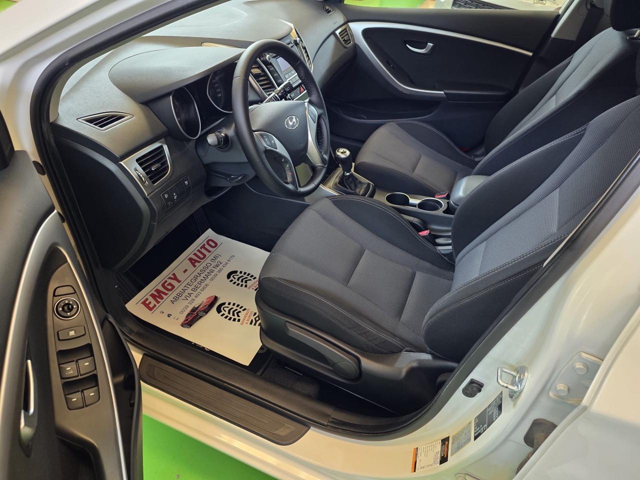 Hyundai i30 1.4 benzina