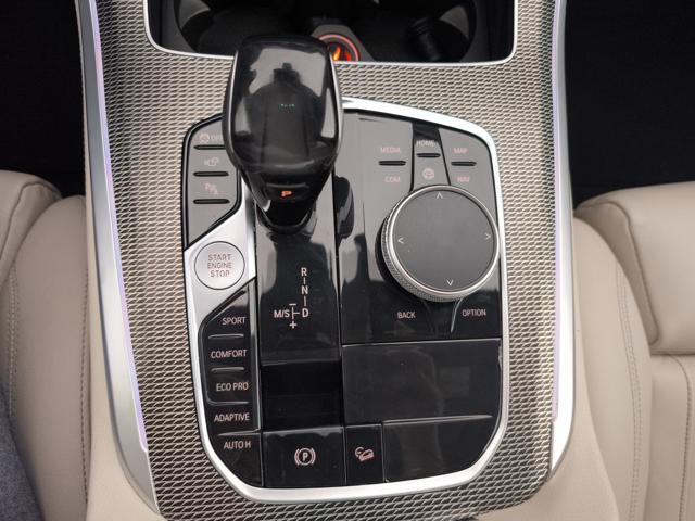 BMW X5 xdrive40d mhev 48V Msport auto