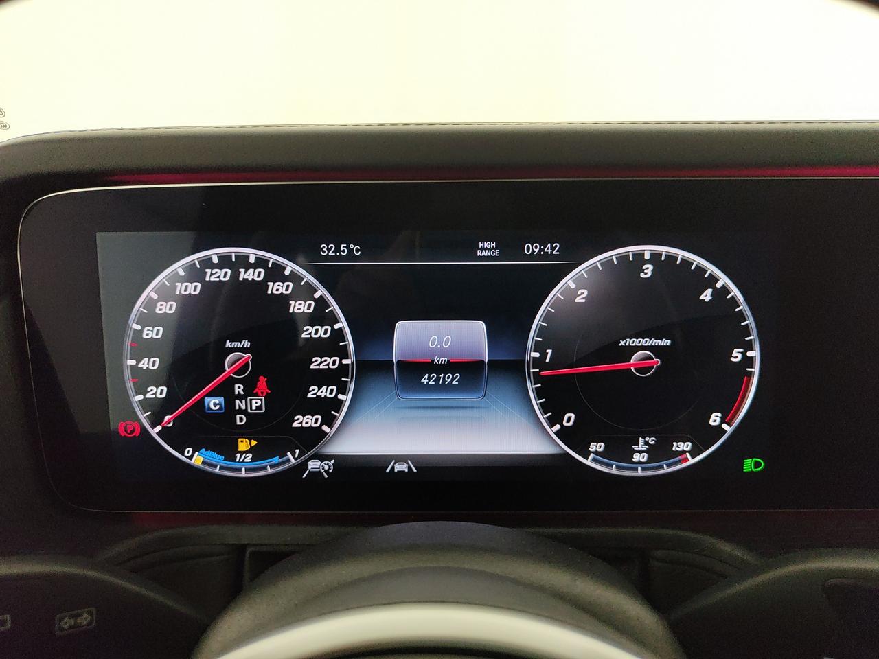 Mercedes-Benz G 400 d AMG Line 330cv auto