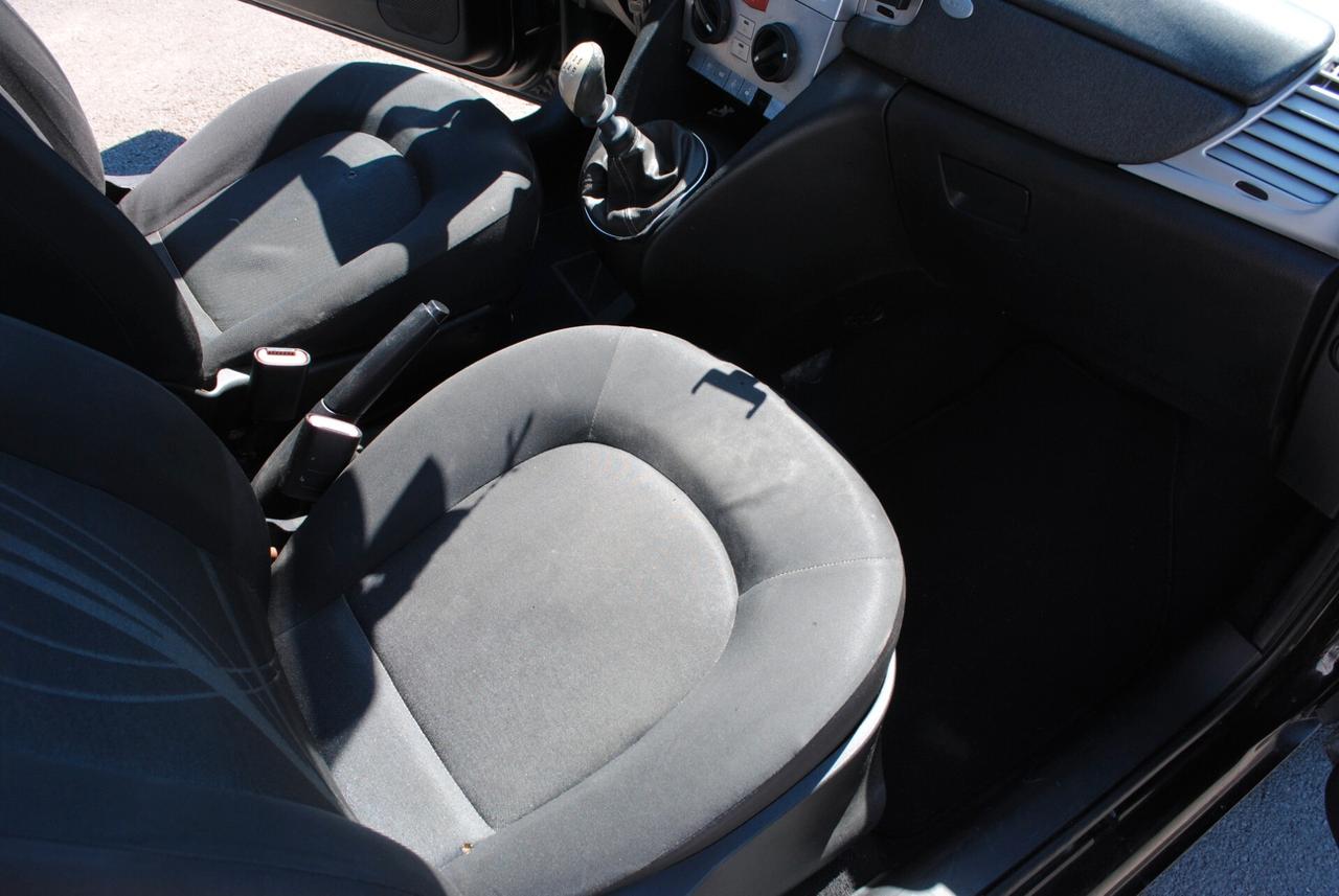 LANCIA YPSILON 1.2 69 CV