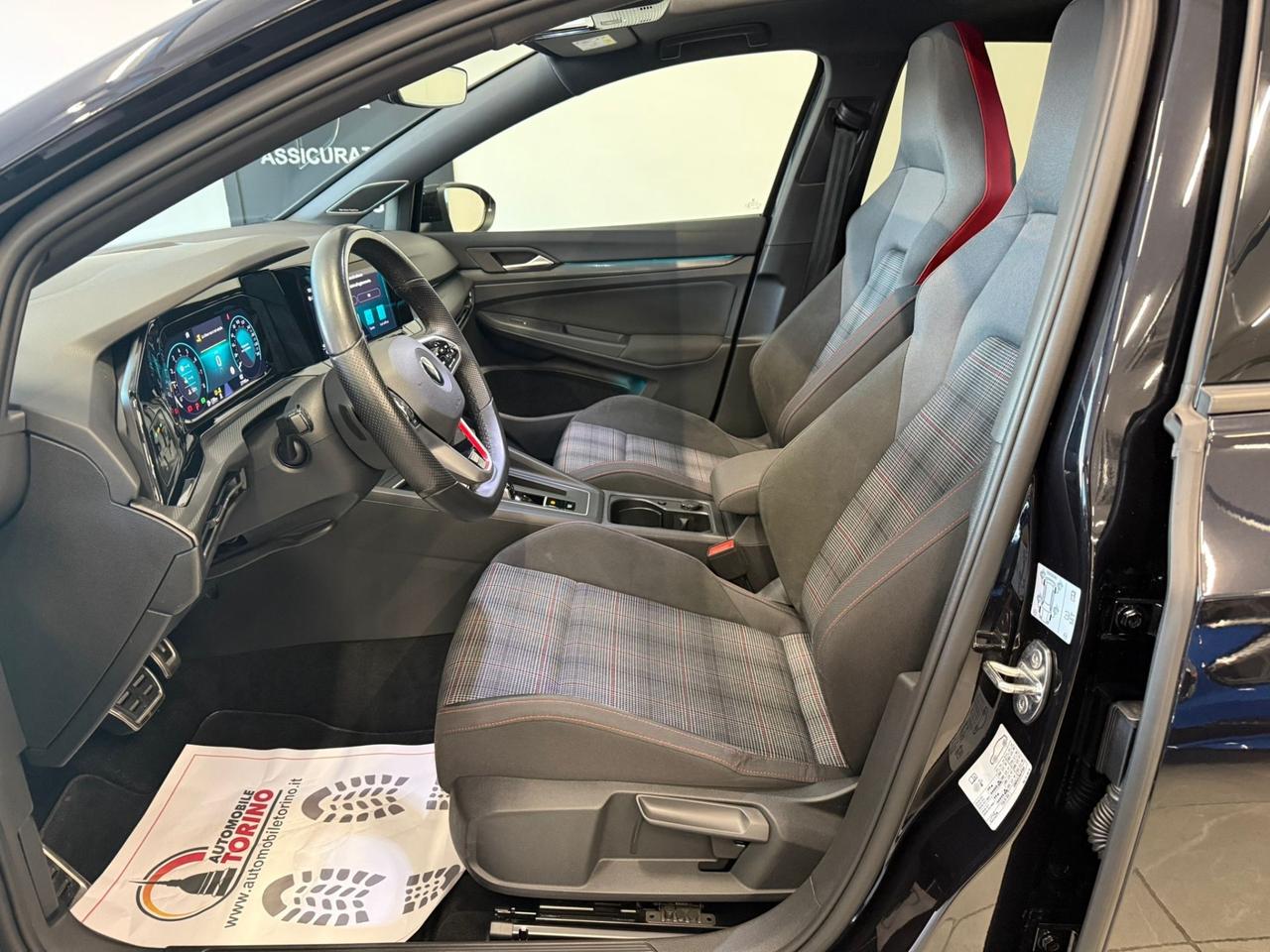 Volkswagen Golf GTI Golf 2.0 TSI GTI DSG PERFORMANCE