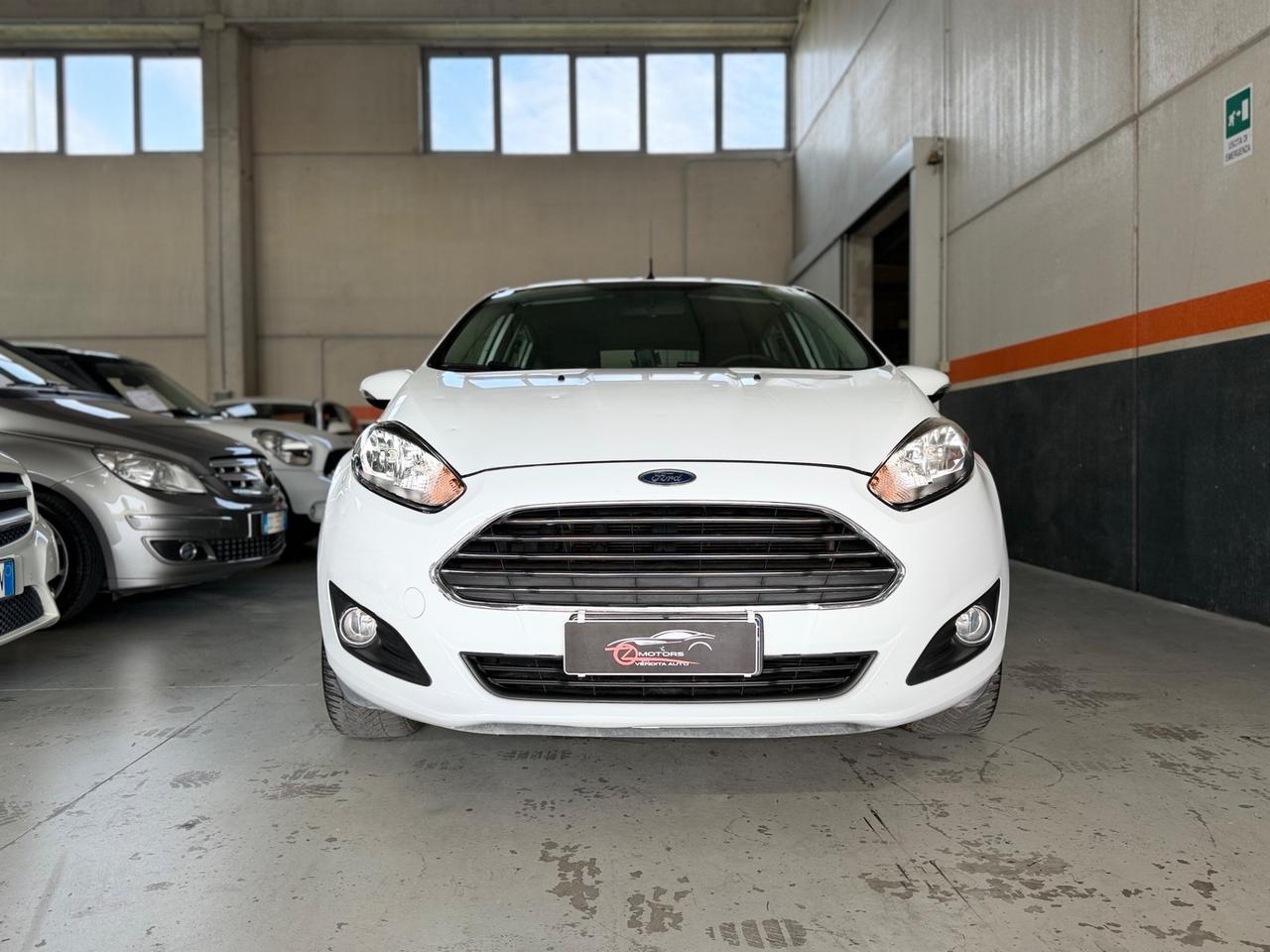 Ford Fiesta 1.0 80CV 5 porte NEOPATENTATI