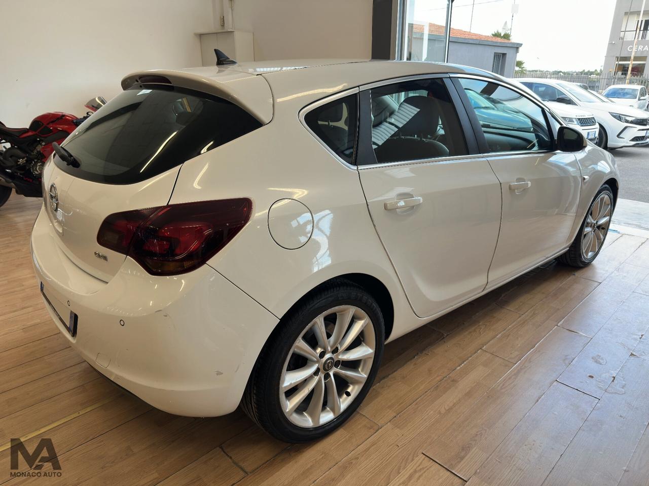 OPEL ASTRA COSMO 1.7 CDTI 110CV 2011