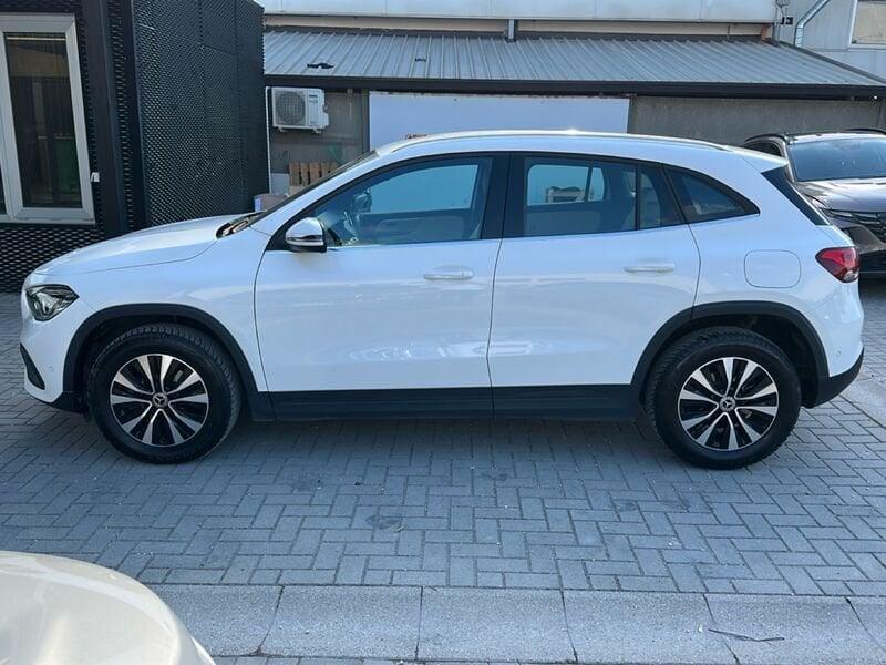 Mercedes-Benz GLA GLA 180 d Automatic Sport