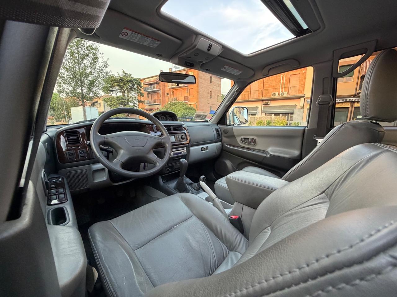 Mitsubishi Pajero Sport 2.5 TDI GLS Target
