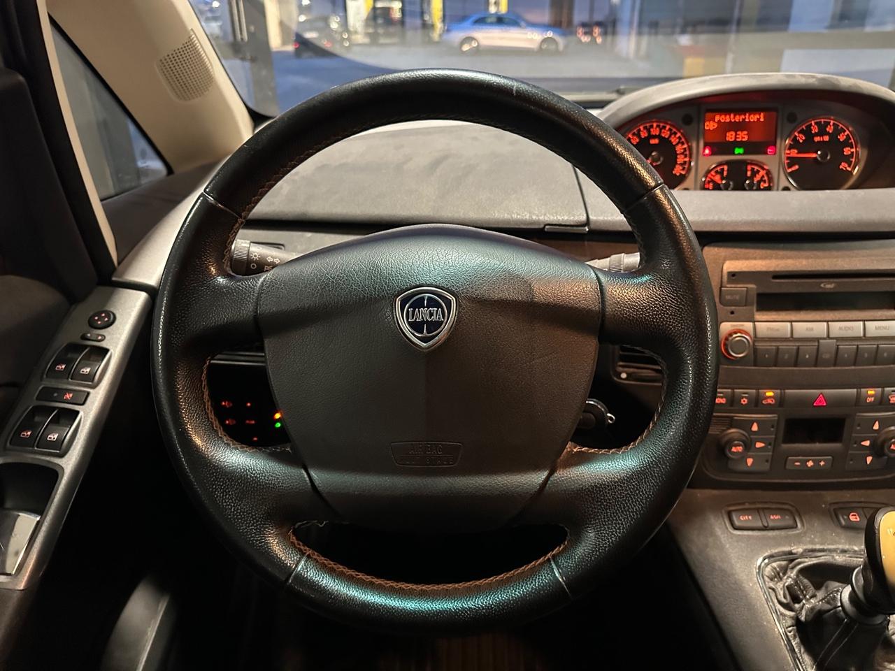 Lancia MUSA 1.4 8V Ecochic (GPL) Gold