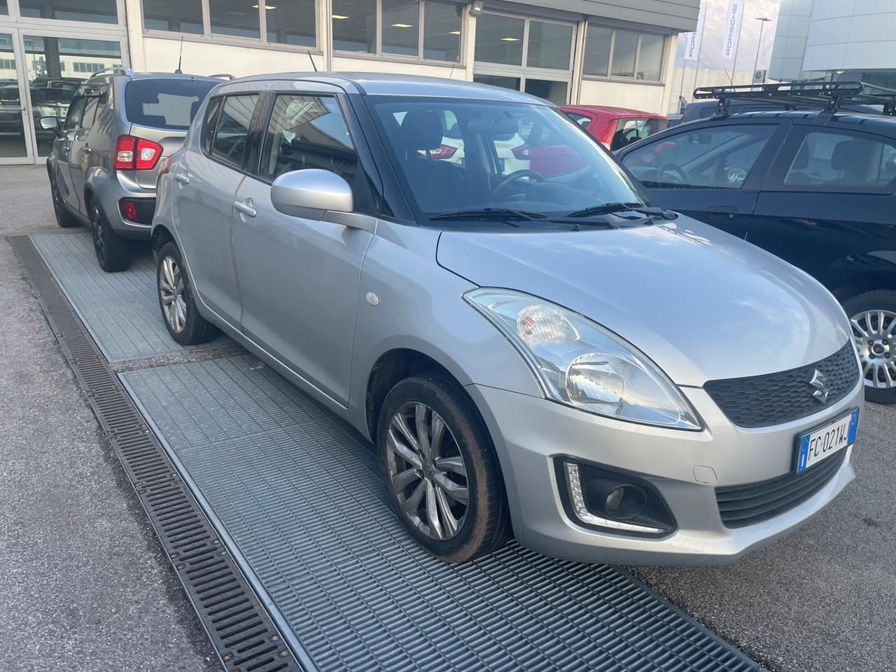 Suzuki Swift 1.2 Dualjet 4WD 5 porte B-Road Bi-Color S&S