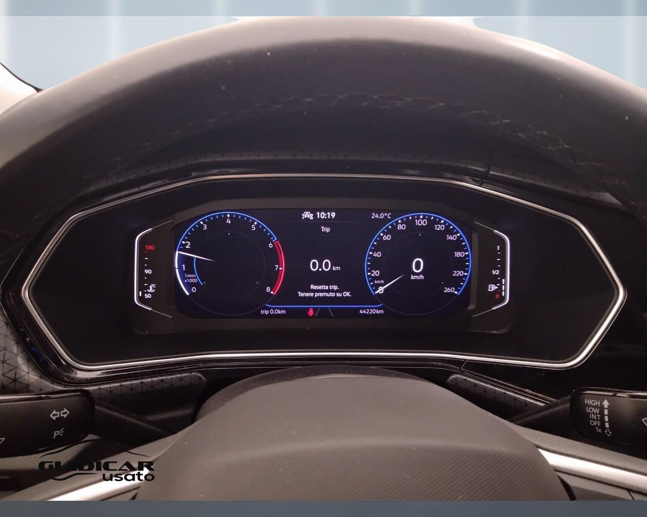 VOLKSWAGEN T-Cross 2019 - T-Cross 1.0 tsi Advanced 110cv