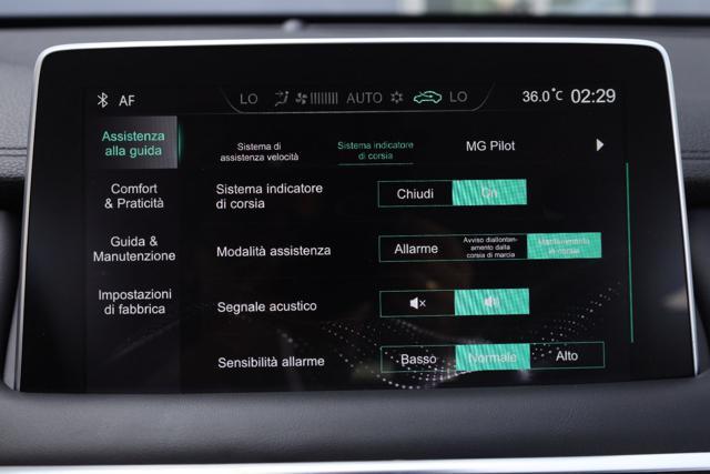 MG EHS Plug-in Hybrid Excite