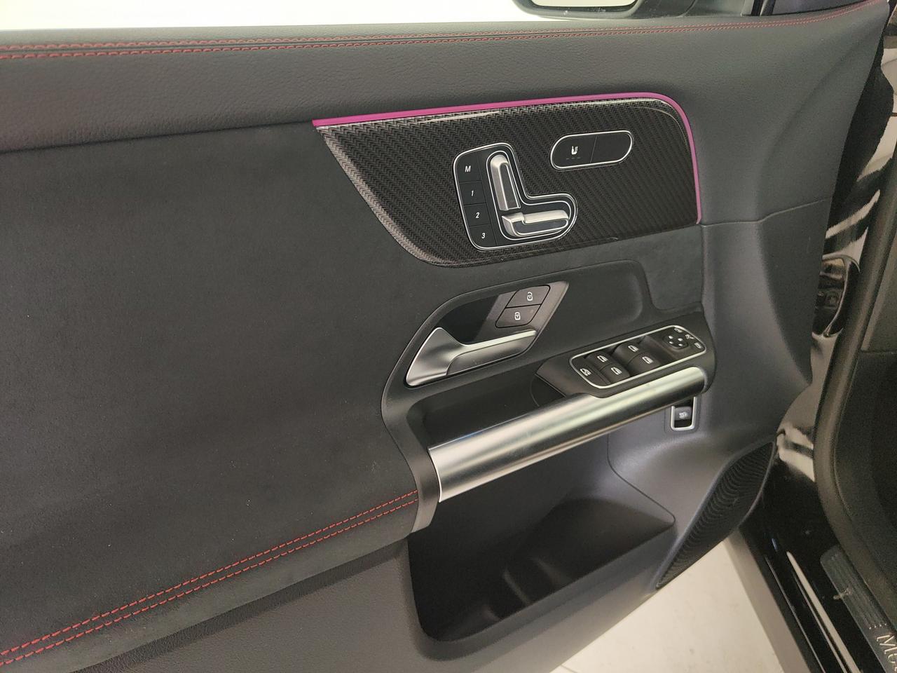 Mercedes-Benz GLA 200 d
