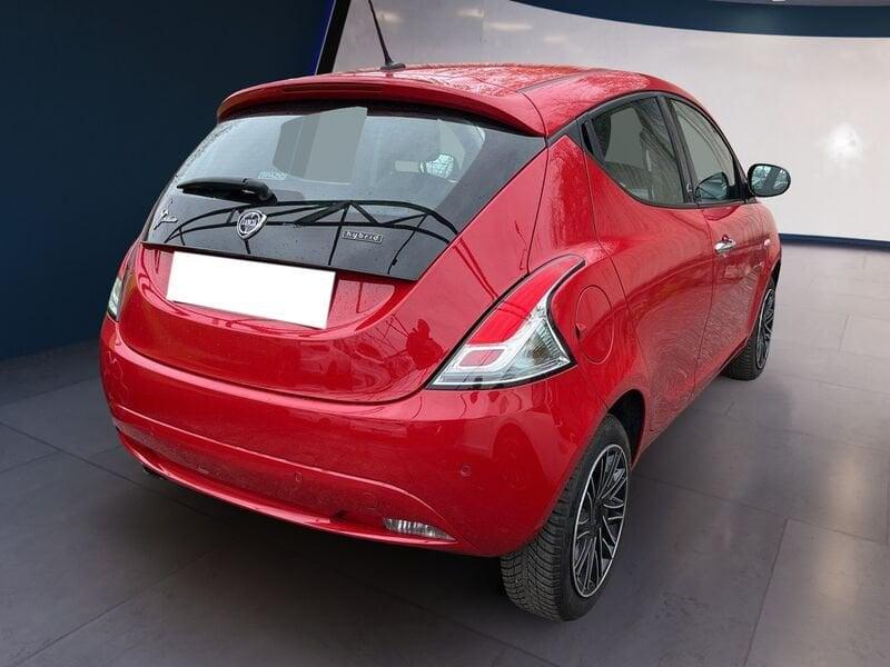 Lancia Ypsilon III 2015 1.0 hybrid Gold s&s 70cv