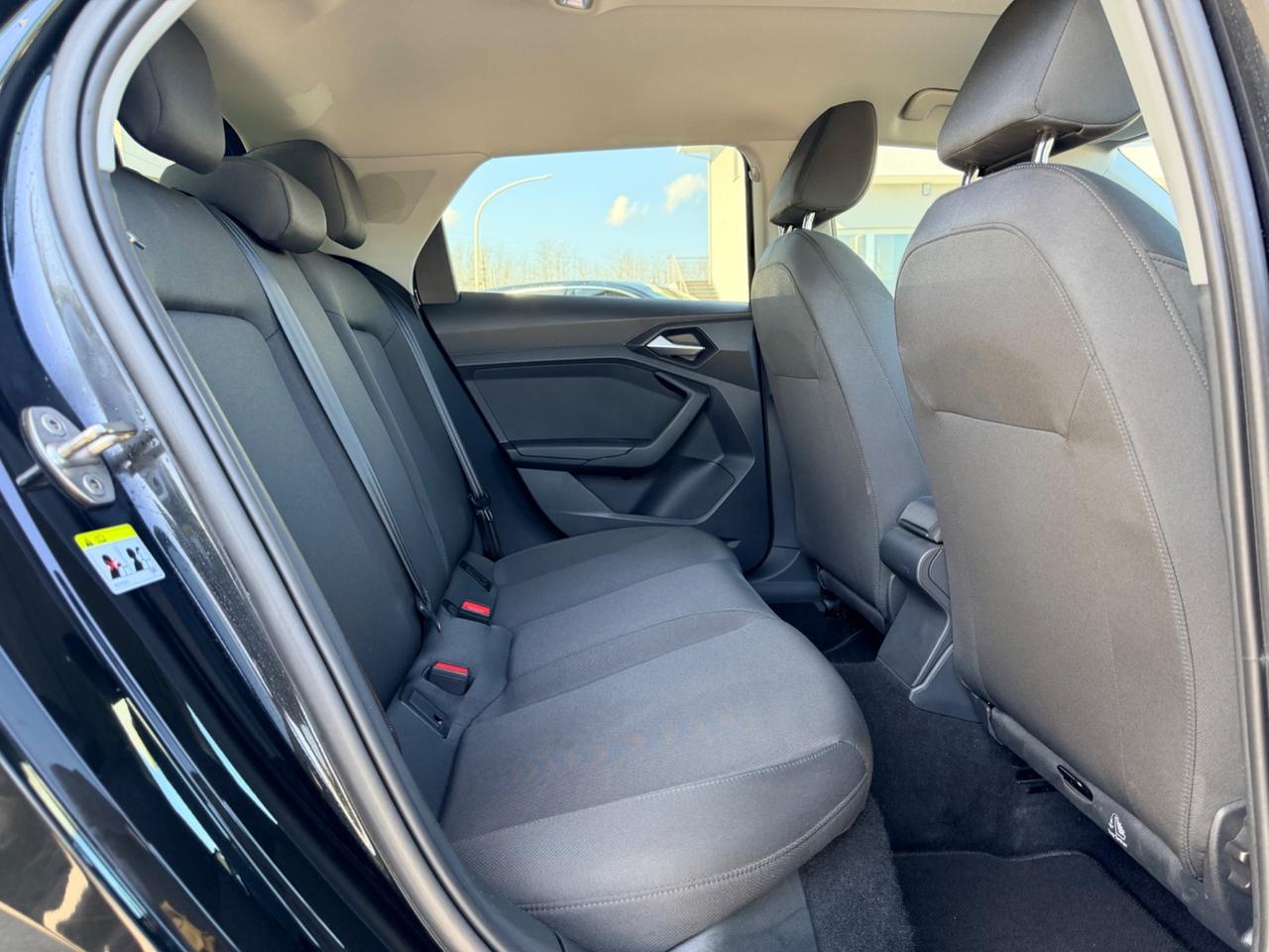 Audi A1 SPB 30 TFSI S tronic line edition taralli black