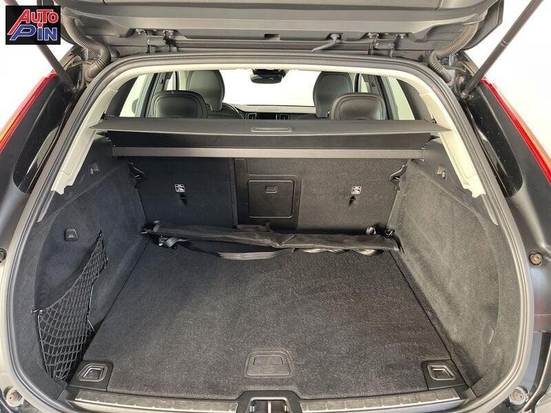 Volvo XC60 B4 (d) AWD Geartronic Business Hybrid