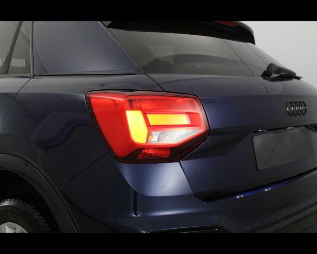 AUDI Q2 30 TDI Business Advanced